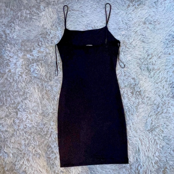 BLACK ‘Sorella Dress’ size Medium! worn once! - Picture 4 of 5